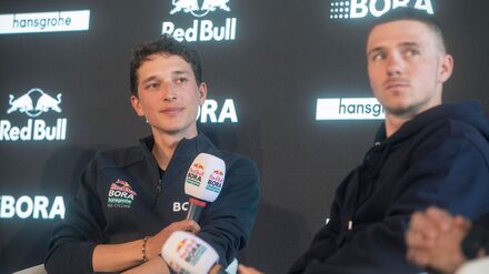 Sollen bei der Tour de France eine Doppelspitze bilden: Florian Lipowitz (l.) und Remco Evenepoel