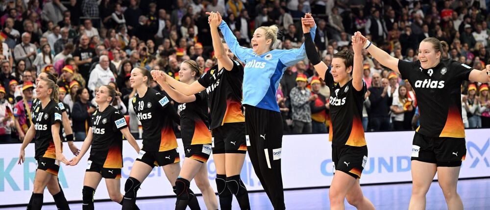 Noch ein Sieg trennt die deutschen Handballerinnen von einer WM-Medaille.