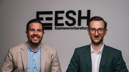 Gary Voorbraak und Marlo Steinecke // Weiterer Text über ots und www.presseportal.de/nr/163486 / Die Verwendung dieses Bildes für redaktionelle Zwecke ist unter Beachtung aller mitgeteilten Nutzungsbedingungen zulässig und dann auch honorarfrei. Veröffentlichung ausschließlich mit Bildrechte-Hinweis.