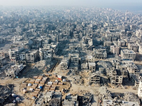 A drone view shows the destruction in a residential neighborhood, after the withdrawal of the Israeli forces from the area, amid a ceasefire between Israel and Hamas in Gaza, in Gaza City, October 24, 2025. REUTERS/Dawoud Abu Alkas     TPX IMAGES OF THE DAY     
Best2025