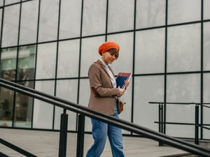 Nicht alle schaffen es nach der Doktorarbeit auf eine Professur, manche finden die freie Wirtschaft ohnehin attraktiver.