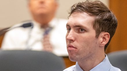 Tyler Robinson hat erklärt, Kirk erschossen zu haben. 