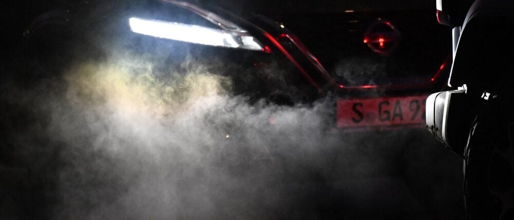 Die EU-Kommission will eine Rücknahme des sogenannten Verbrenner-Aus vorschlagen. (Archivbild)