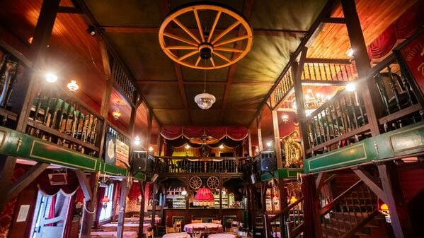 Auch dem Saloon in der Westernstadt Old Texas Town droht der Abriss. (Archivbild)