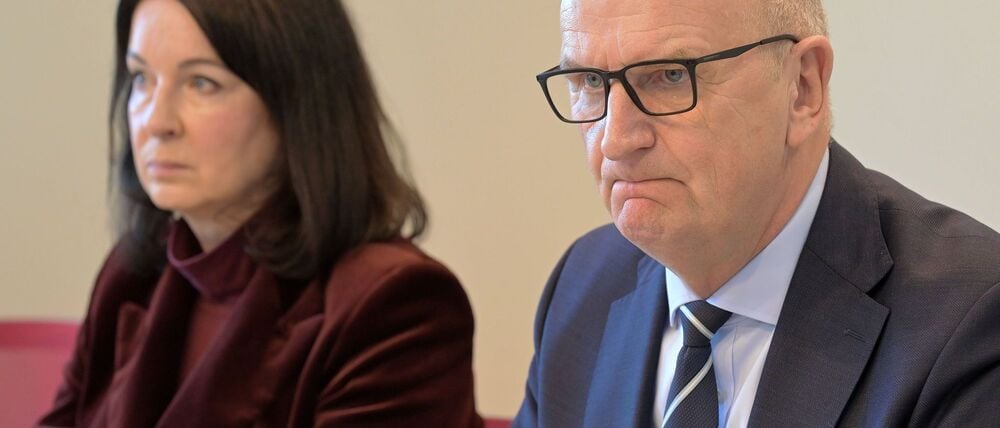 Bei der Krankenreform des Bundes dringen Ministerpräsident Dietmar Woidke (SPD) und Gesundheitsministerin Britta Müller (BSW) auf Änderungen, um die Gesundheitsversorgung in ländlichen Regionen nicht zu gefährden.