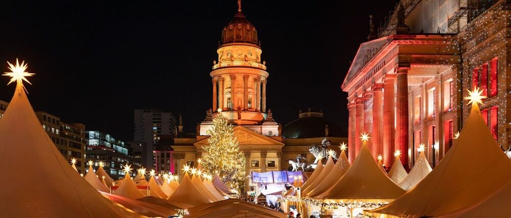 Auch in der Adventszeit kommen viele Touristen nach Berlin - die Bilanz für das Jahr 2025 fällt aber schlechter aus als noch jene fürs Vorjahr. (Archivbild)