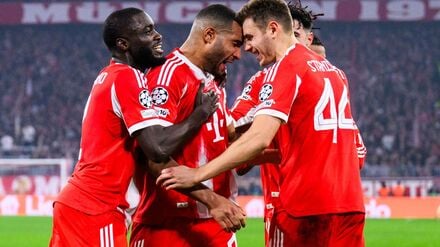 Verlängert er? Die Zukunft von Upamecano (l) ist offen. (Archivbild)