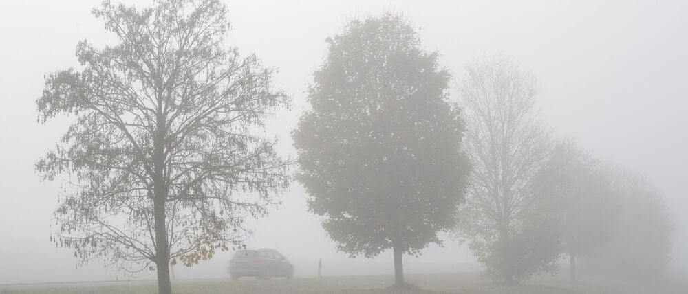 Vor allem in Bayern bleibt auch der Adventssonntag vielerorts sehr trübe, Hoffnung macht der Start in die neue Woche. (Archivfoto)