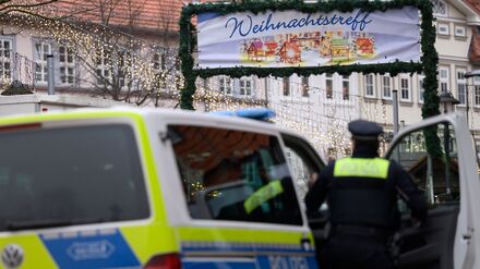 Der Weihnachtsmarkt sei in Absprache mit den Veranstaltern wieder geöffnet, teilte eine Sprecherin der Polizei auf Nachfrage mit.
