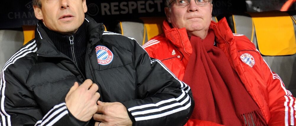 Die Trennung von Trainer Klinsmann (l) erfolgte im Jahr 2009 vorzeitig. (Archivbild)