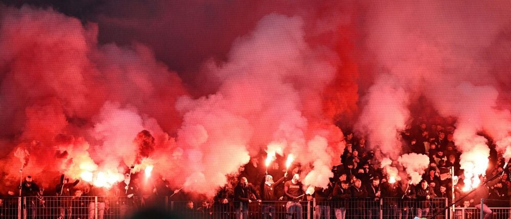 Auch die Ultras von Bayer Leverkusen haben das Rhein-Derby gegen den 1. FC Köln boykottiert.