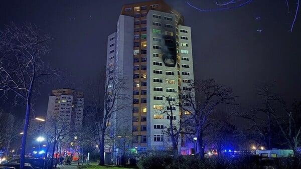 Am frühen Morgen wurde die Feuerwehr zum Einsatz gerufen. (Foto aktuell)