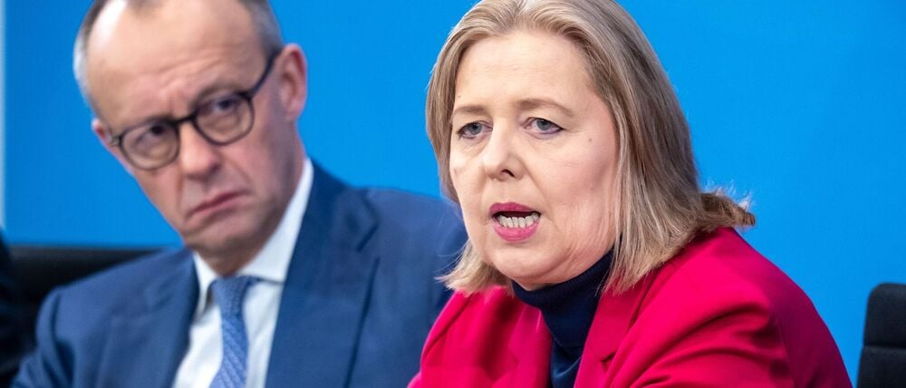 Kanzleramt und Bundesarbeitsministerium schlagen die beiden Vorsitzenden der Rentenkommission einvernehmlich vor. (Archivbild)