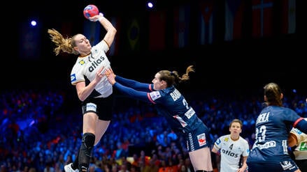 DHB-Spielerin Viola Leuchter im WM-Finale gegen Norwegen.