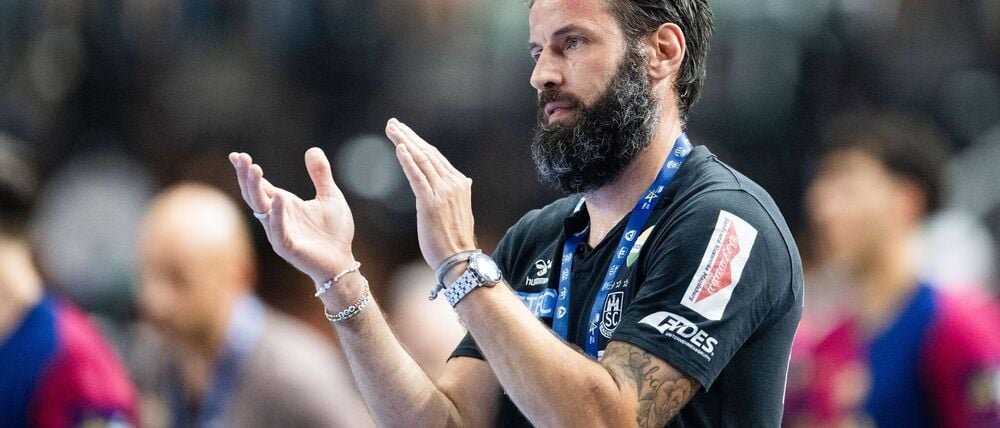 Trainer Bennet Wiegert bleibt mit dem SC Magdeburg weiter ungeschlagen.