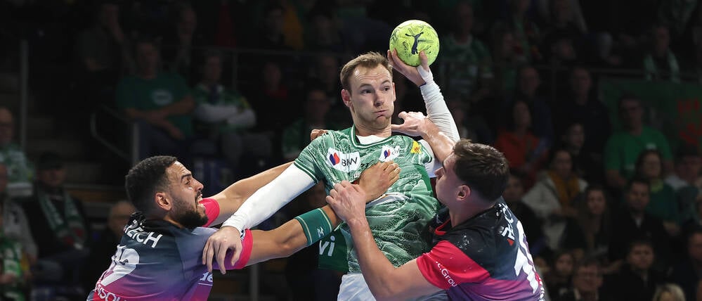 Mathias Gidsel musste gegen Wetzlar mit Schmerzen spielen.