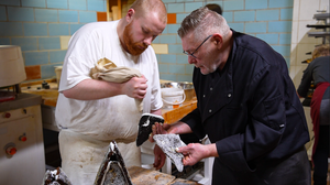 Die Familie Hacker betreibt die Bäckerei in der Stargarder Straße schon in dritter Generation.