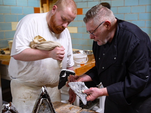 Die Familie Hacker betreibt die Bäckerei in der Stargarder Straße schon in dritter Generation.