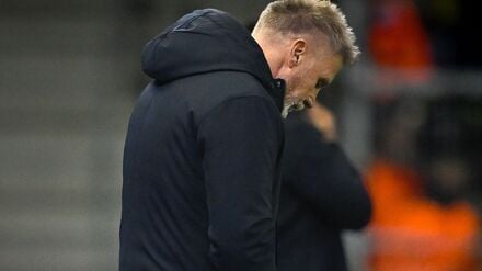 Thorsten Fink ist nicht länger Trainer beim KRC Genk.