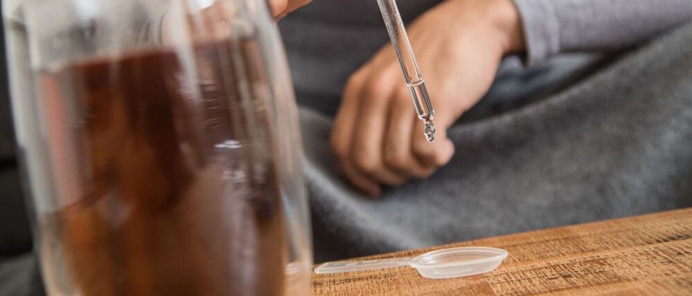 Kapseln, Tabletten, Tropfen, Säfte: Nahrungsergänzungsmittel mit Vitamin D gibt es in ganz unterschiedlichen Formen. (Symbolbild)