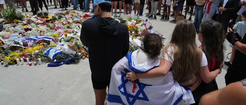 In Australien herrscht am Tag nach dem verheerenden Anschlag tiefer Schock.