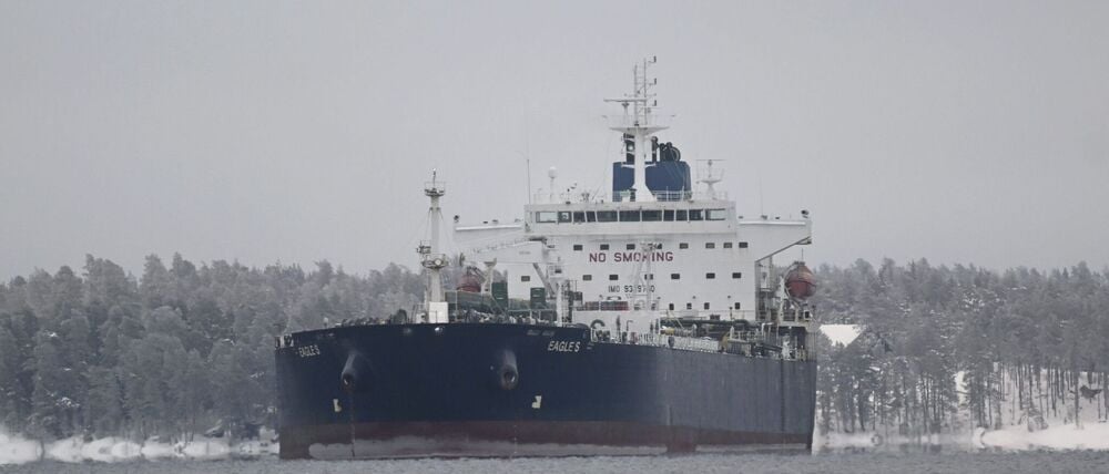 Der auf den Cookinseln registrierte Öltanker Eagle S wird der russischen Schattenflotte zugerechnet. (Archivbild)