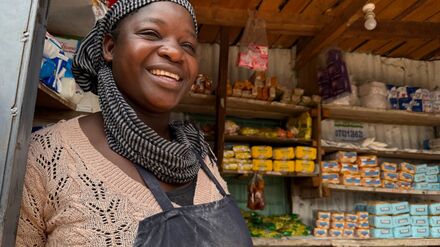 Mary Abongo hat nach einem Businesstraining und einem Darlehen einen Laden in Kibera eröffnet. (Archivbild)