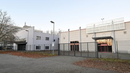 Der ehemalige „Möbel-Wikinger“-Markt in der Drewitzer Straße wird nun Potsdams neues Archiv-Gebäude.