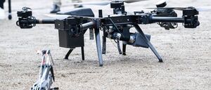Die Nachfrage nach Systemen zur Detektion und Abwehr von Drohnen hat laut Bundesverband der Deutschen Luft- und Raumfahrtindustrie zuletzt zugenommen. (Archivfoto)