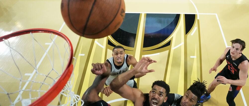 Die Knicks arbeiteten sich zurück und gewannen den NBA Cup.