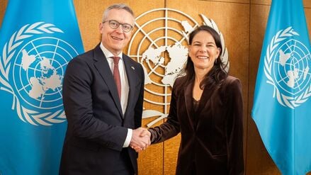Bundesdigitalminister Karsten Wildberger (CDU) trifft am Rande der UN-Beratungen über ein freies Internet die Präsidentin der UN-Vollversammlung, Annalena Baerbock.