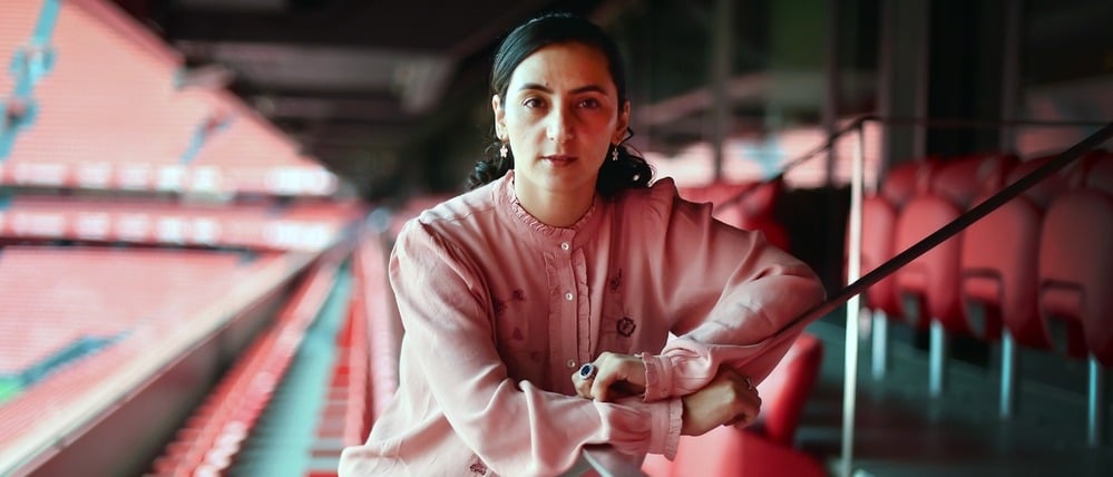 Khalida Popal war Nationalspielerin, heute unterstützt sie junge afghanische Fußballerinnen. 