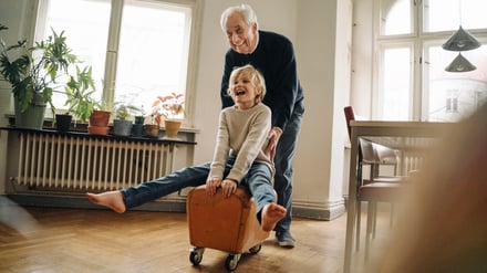 Das Interesse von Senioren, ihre Immobilie teils oder ganz zu Geld zu machen, ist groß.