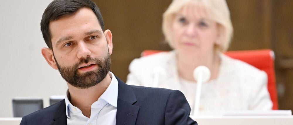 Der BSW-Landtagsabgeordnete Stefan Roth warnt davor, Deutschland „kriegstüchtig“ zu machen.