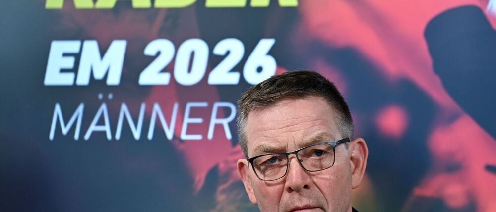 Bundestrainer Alfred Gislason strebt mit der DHB-Auswahl das EM-Halbfinale an.