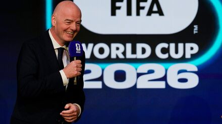 Die FIFA mit Präsident Gianni Infantino hat einen Rekord-Finanzbeitrag für die WM 2026 genehmigt. (Archivbild)