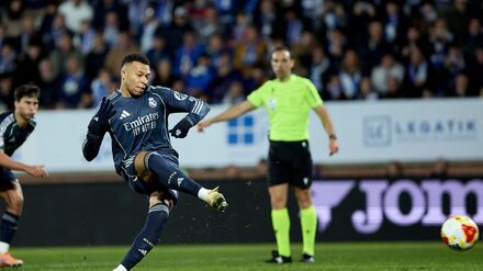 Kylian Mbappé traf gegen Talavera gleich zweimal für Real Madrid. 