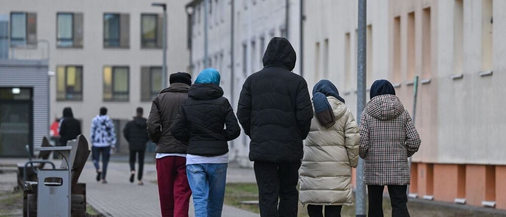 Schutzsuchende sollen künftig auch in Länder abgeschoben werden können, in denen sie noch nie waren und zu denen sie auch sonst keine Bindung haben (Symbolbild).