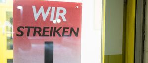 Mit einem Warnstreik in Berlin wollen mehrere Gewerkschaften Druck machen in den Tarifverhandlungen für den öffentlichen Dienst der Länder. (Archivbild)