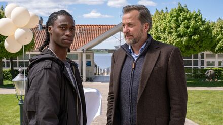 Sein dritter Fall führt Hauptkommissar Antoine „Tony“ Haller in die Organisierte Kriminalität und in seine eigene Vergangenheit. 