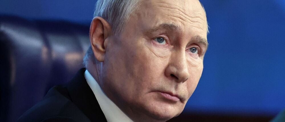 17.12.2025, Russland, Moskau: Der russische Präsident Wladimir Putin nimmt an der jährlichen Vorstandssitzung des Verteidigungsministeriums in Moskau teil.