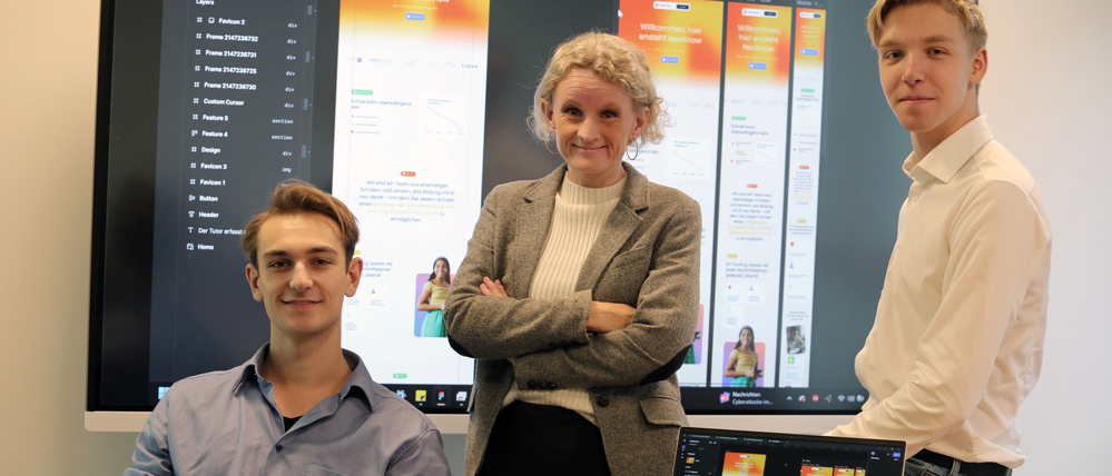 Immanuel Heil, Kathrin Lantzsch und Leander Neubronner (v.l) sind federführend bei der Entwicklung der KI-Tutor-App NeoKnow zur gezielten Abiturvorbereitung.