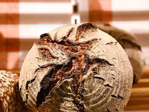 Die Bäckerei Mehlwurm ist bekannt für ihr Vollkornbrot.