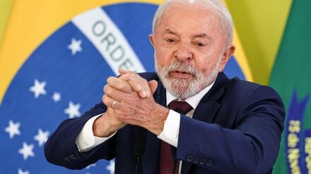 Lula: Friedliche Lösung statt Krieg.