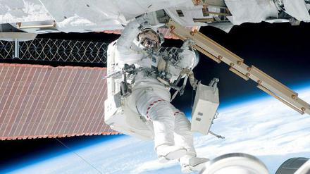 070615iss