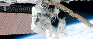 070615iss