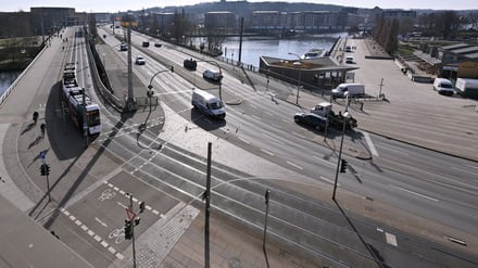 Die Lange Brücke in der Nähe des Potsdamer Hauptbahnhofs.