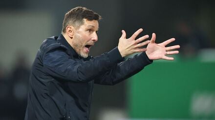 Hertha-Trainer Stefan Leitl will das Fußball-Jahr mit einem Heimsieg beenden. (Archivbild)