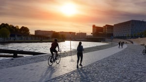 Abendstimmung am Spreebogen