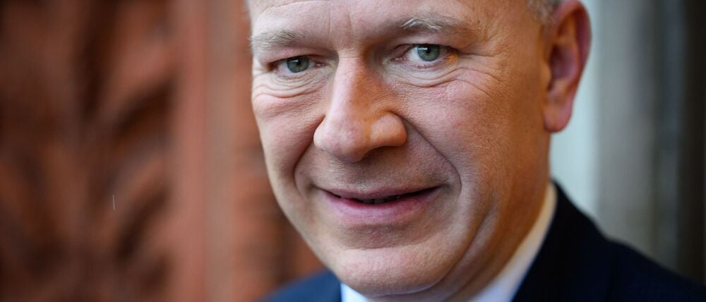 Kai Wegner und seine Mutter haben den Vater beim Weihnachtsessen jahrelang überstimmt. (Archivbild)